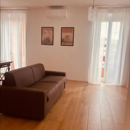 Interno 12 Daire Roma