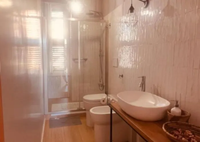 Interno 12 روما